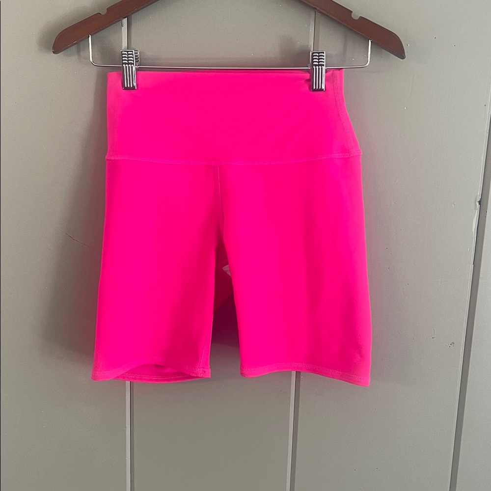 Alo Shorts Pink High Waist Airlift Activewear Gym Workout XS Barbie Balletcore